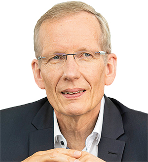 Dr. Karsten Kroos